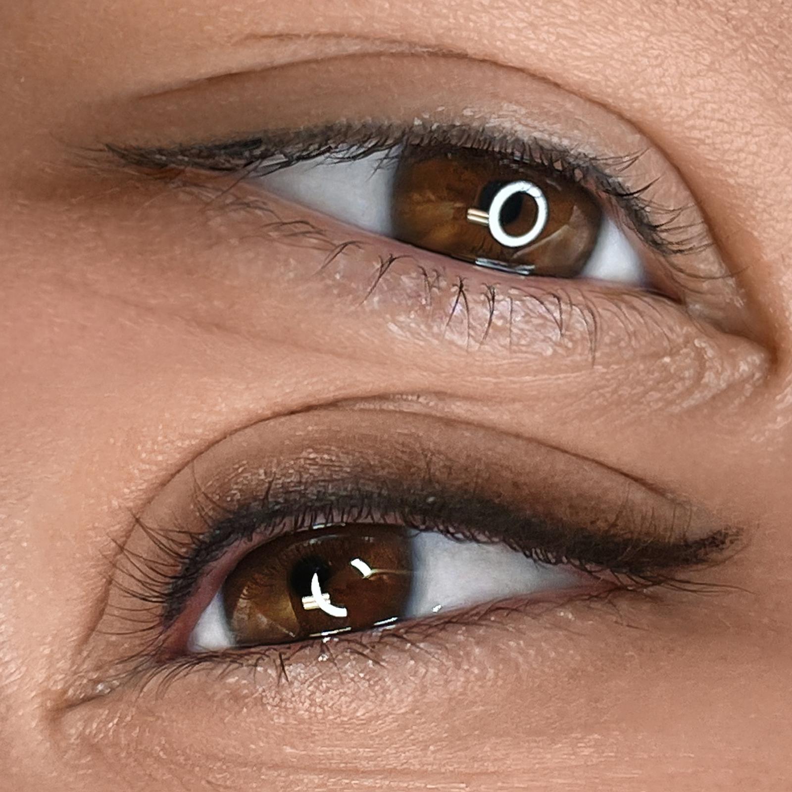 Eyeliner before/after