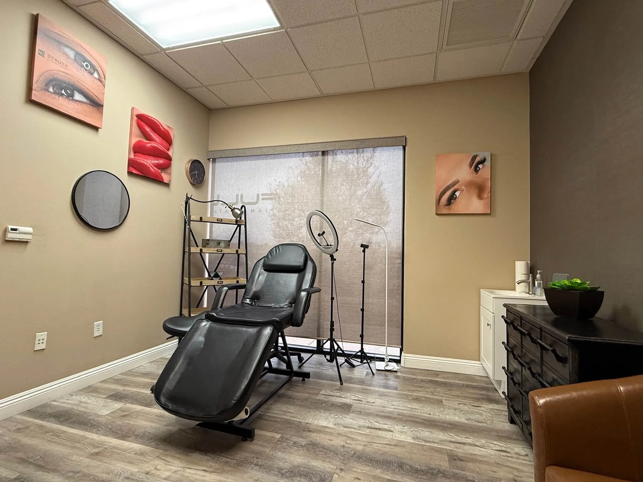 Treatment chair by the window in the MB Beauty studio suite, Las Vegas